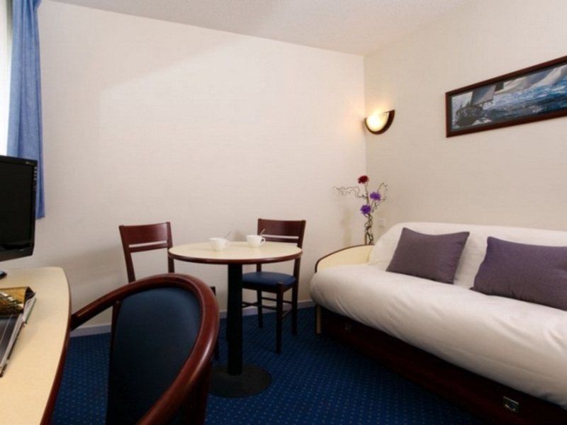 อัปปาร์ต ซิตี้ มงเปลิเย การ์ แซ็ง รอช Aparthotel มงต์เปอลิเยร์ ภายนอก รูปภาพ